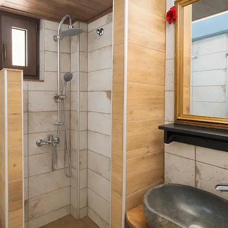 θεοδώρου 3* Ελάτη