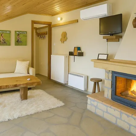 θεοδώρου بيت ضيافة Eláti